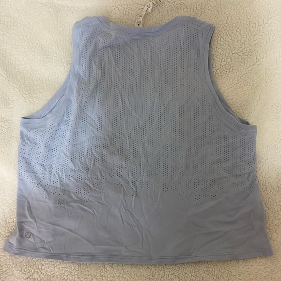 Lululemon Train to Be Tank Top - Daydream - Picture 3 of 3